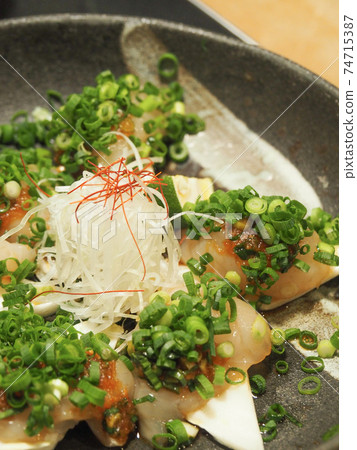 Fugu sashimi Fugu sashimi 74715387