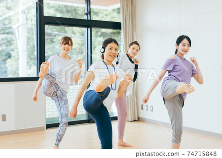 Kickboxing sports gym 74715848