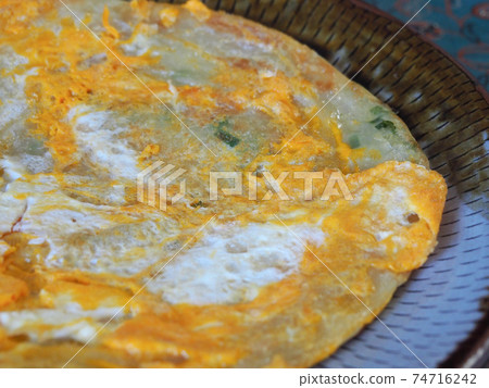 Green onion rice cake (with egg) Green onion rice cake (with egg) 74716242