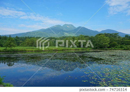 Upside-down Myoko reflected in Imori Pond in Myoko Kogen in summer Upside-down Myoko reflected in Imori Pond in Myoko Kogen in summer 74716314