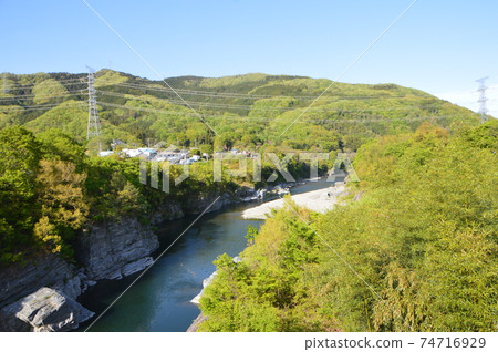 Midstream of Ara River (Shiratori Bridge / Nagatoro Town, Chichibu District, Saitama Prefecture) 74716929