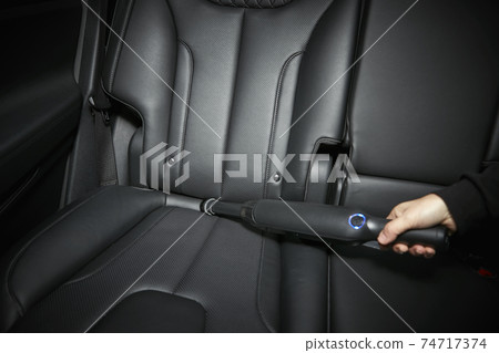 Vehicle vacuum cleaner Vehicle vacuum cleaner 74717374