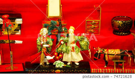 Old-fashioned Hina dolls 74721628