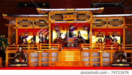 Old-fashioned Hina dolls 74721676