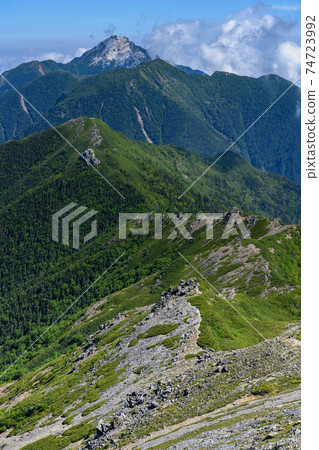 從北山看到的凱科馬山 74723992