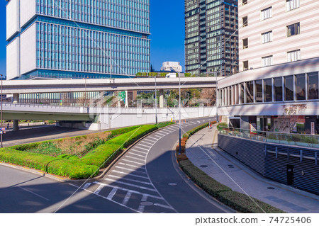 Cityscape near the Akasaka Mitsuke intersection Cityscape near the Akasaka Mitsuke intersection 74725406