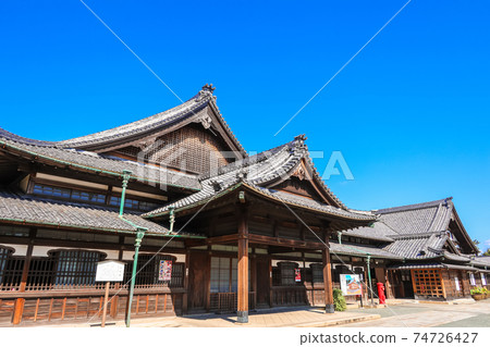 Toyokawa Inari, one of Japan's three major Inari <Toyokawa City, Aichi Prefecture> Toyokawa Inari, one of Japan's three major Inari <Toyokawa City, Aichi Prefecture> 74726427