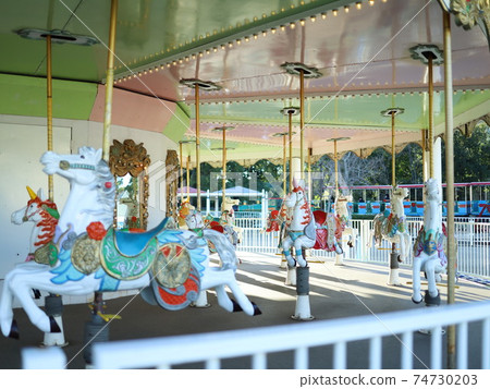 Nonhoi公園旋轉木馬 Nonhoi公園旋轉木馬 74730203