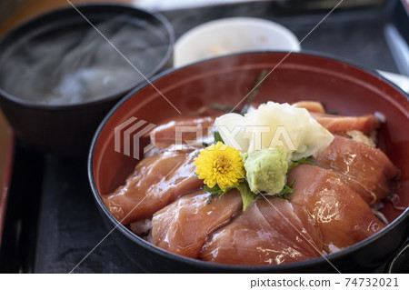 金槍魚醃飯,金槍魚碗,金槍魚,海鮮,生魚片,魚,美味的日本料理,食品 金槍魚醃飯,金槍魚碗,金槍魚,海鮮,生魚片,魚,美味的日本料理,食品 74732021