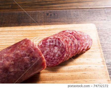 Sliced salami sausage Sliced salami sausage 74732172