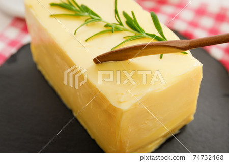 配料:一磅黃油 配料:一磅黃油 74732468