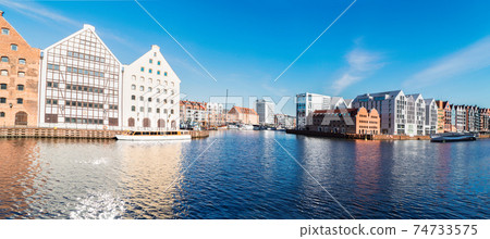 Old town waterfront over Motlawa, Gdansk Old town waterfront over Motlawa, Gdansk 74733575
