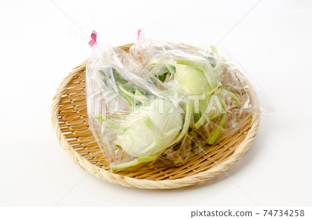 Kohlrabi in a bag 74734258