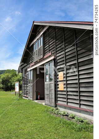 Reproduction stable (Urakawa-cho, Hokkaido, Yushun Village AERU) Reproduction stable (Urakawa-cho, Hokkaido, Yushun Village AERU) 74734265