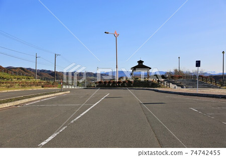Thoroughbred Ginza (Hokkaido Shinkancho) Thoroughbred Ginza (Hokkaido Shinkancho) 74742455