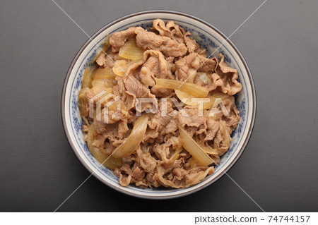 beef bowl beef bowl 74744157