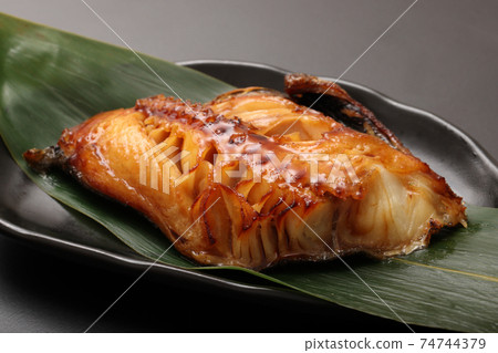 銀鱈魚照燒 74744379