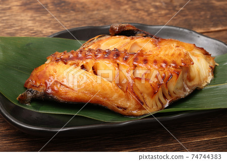 Silver cod teriyaki Silver cod teriyaki 74744383