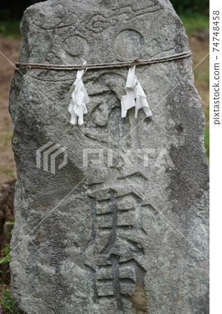 神秘地，世界上最大的金字塔位於日本信濃的信濃山脈。 （明娜神社） 74748458