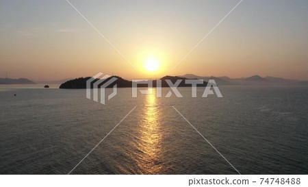 Sunrise on Awa Island, Takehara City 74748488