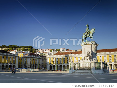 praca do comercio main square in central lisbon portugal 74749458
