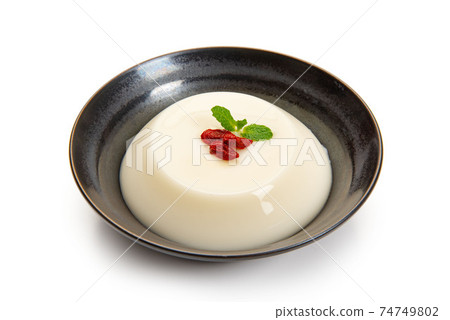 中國甜點，杏仁豆腐 74749802