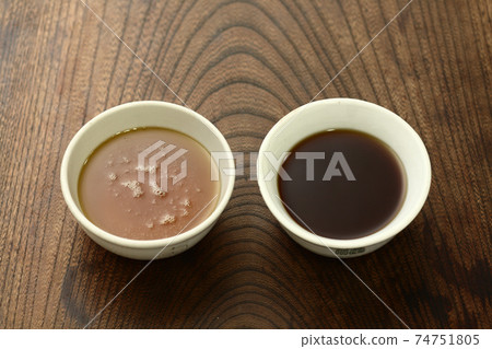 Korean traditional seasonings, Joseon soy sauce and fish sauce Korean traditional seasonings, Joseon soy sauce and fish sauce 74751805
