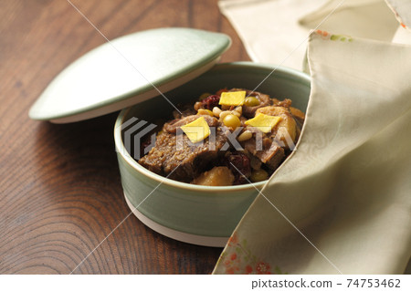 韓國傳統食品，燉牛肋骨 74753462