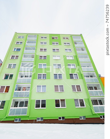 Modern thermal insulation of the facade. Cheap housing Modern thermal insulation of the facade. Cheap housing 74756239