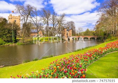 castles of Belgium -Groot-Bijgaarden with beautiful gardens castles of Belgium -Groot-Bijgaarden with beautiful gardens 74757035