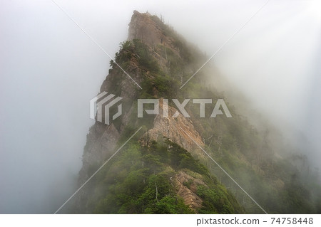 Scenery of Mt. Ishizuchi, the highest peak in western Japan Scenery of Mt. Ishizuchi, the highest peak in western Japan 74758448