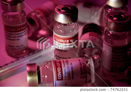冠狀病毒疫苗的印象深刻 冠狀病毒疫苗的印象深刻 74762831