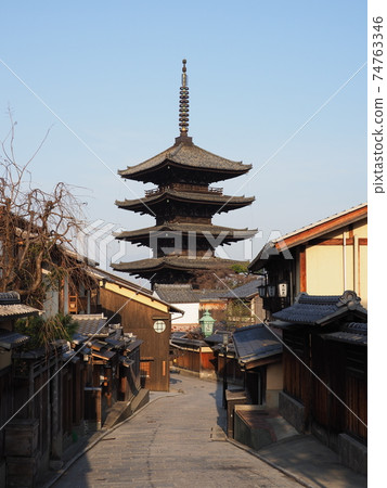 Kyoto Winter Yasaka Tower Kyoto Winter Yasaka Tower 74763346