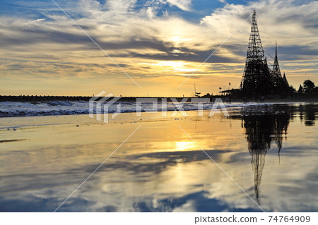 Yuguang Island Sunset Glow Tainan Taiwan Yuguang Island Sunset Glow Tainan Taiwan 74764909