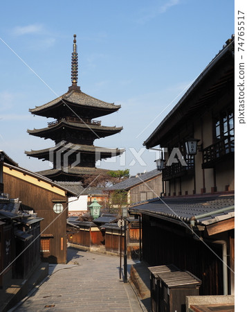 Kyoto Winter Yasaka Tower Kyoto Winter Yasaka Tower 74765517