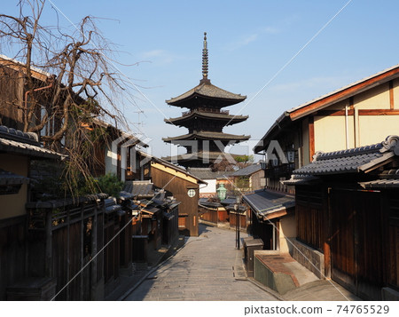 Kyoto Winter Yasaka Tower Kyoto Winter Yasaka Tower 74765529