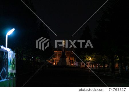 東京都千代田區靖國神社,午夜觀光,旅遊景點,英雄精神,日本帝國,軍事人員,軍人 東京都千代田區靖國神社,午夜觀光,旅遊景點,英雄精神,日本帝國,軍事人員,軍人 74765837