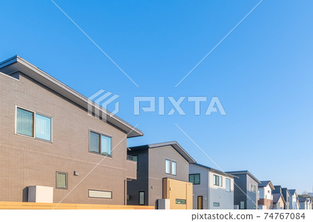 房地產圖像新居住區圖像待售房屋圖像 74767084