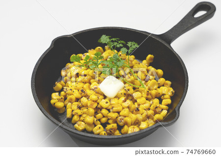 Easy, delicious, skillet and corn butter 74769660