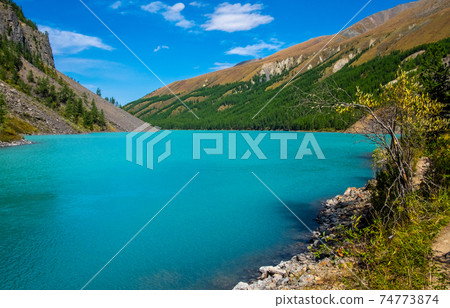 Mountain landscape. Mountain lake Shavlinskoe in the republic of Altai. Mountain landscape. Mountain lake Shavlinskoe in the republic of Altai. 74773874