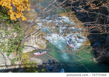 水上橋音川水上溫泉的風景 水上橋音川水上溫泉的風景 74775408