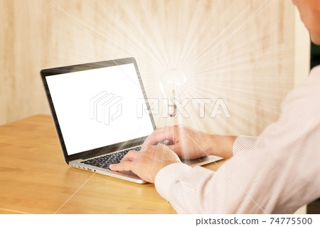 Light bulbs and laptops Light bulbs and laptops 74775500