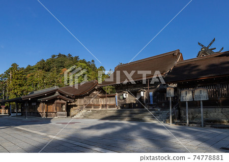島根縣出雲市出雲大社八ashi門 島根縣出雲市出雲大社八ashi門 74778881