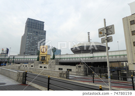 Minatomachi River Place Namba Hatch 74780159