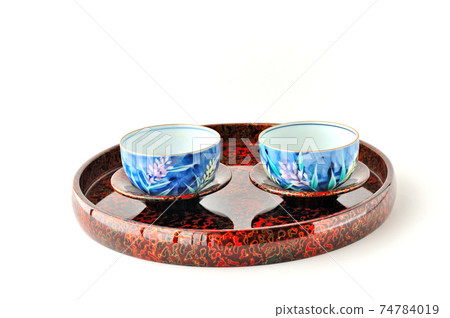 Barley ear hot water and Tsugaru-nuri tray 74784019