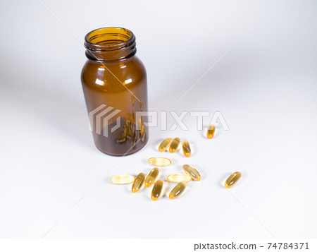 Vitamin D supplement 74784371