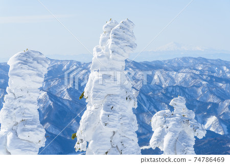 日本的三大霧rim樹森吉山 日本的三大霧rim樹森吉山 74786469