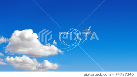 Aircraft draw a heart in the sky 74787340
