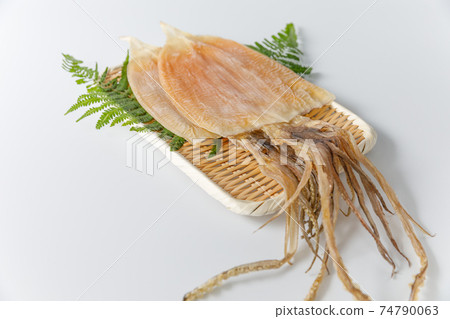 食材：皇帝魷魚乾，魷魚乾，清酒小菜，幸運符 74790063