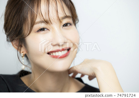  化妝 74791724